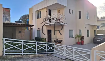 Duplex próximo à praia em Ipitanga!!