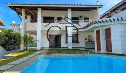 Casa em localização privilegiada em Vilas do Atlântico!