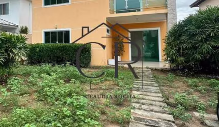 Excelente casa em condomínio fechado!