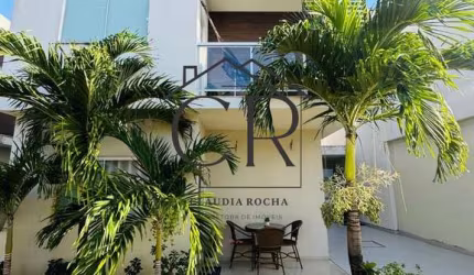 Requinte e decoração de muito bom gosto, super bem localizado!