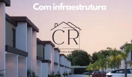 Lançamento em Buraquinho! Lindo Village em condomínio fechado!