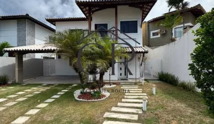 Excelente casa em condomínio fechado com total infraestrutura!