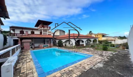 Casa térrea com localização incrível! Próxima a praia de Vilas do atlântico!