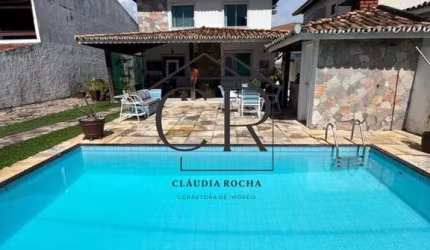 Mega maravilhosa casa em alameda fechada no coração de Vilas do Atlântico!