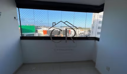 Maravilhoso apartamento em condomínio com portaria 24h, ao lado de Vilas do Atlântico!