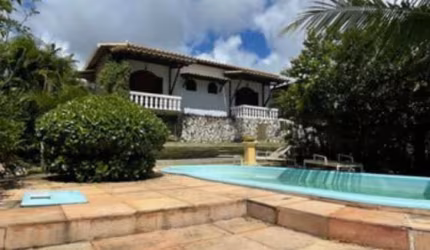 Casa em condomínio fechado com 4 quartos à venda na Avenida Santos Dumont, Portão, Lauro de Freitas por R$ 920.000