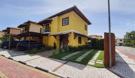 Casa em condomínio fechado com 4 quartos à venda na Avenida Praia de Itapoan, Vilas do Atlantico, Lauro de Freitas por R$ 1.290.000