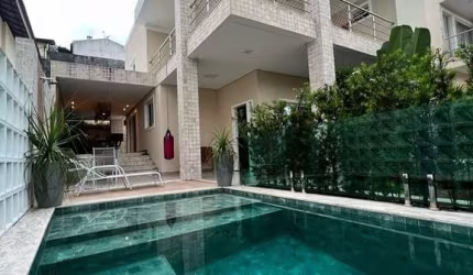 Casa em condomínio fechado com 4 quartos à venda na Rua Perequeaçu, Vilas do Atlantico, Lauro de Freitas por R$ 1.800.000
