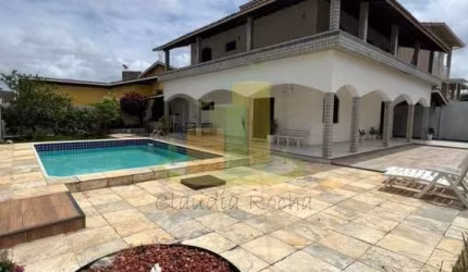 Fantástica casa no coração de Vilas do Atlântico!