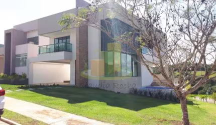 MARAVILHOSA CASA EM CONDOMÍNIO COM TOTAL INFRAESTRUTURA