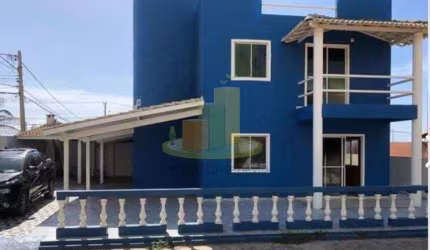 ÓTIMA CASA EM CONDOMÍNIO FECHADO COM VISTA MAR