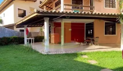 MARAVILHOSA CASA EM CONDOMÍNIO FECHADO COM EXCELENTE INFRAESTRUTURA DE LAZER