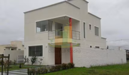 EXCELENTE CASA 4/4 EM CONDOMÍNIO DE ALTO PADRÃO!