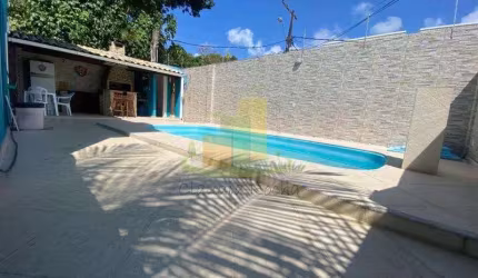 MARAVILHOSA CASA COM PISCINA PRIVATIVA E ÁREA GOURMET!!!