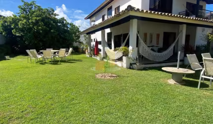 CASA MARAVILHOSA COM EXCELENTE LOCALIZAÇÃO