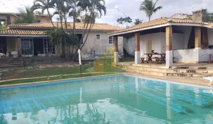EXCELENTE CASA COM VISTA PRIVILEGIADA NO CORAÇÃO DE JAUÁ