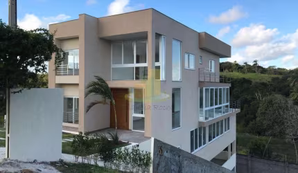 IMÓVEL SUPER AMPLO, EM ÓTIMO CONDOMÍNIO COM INFRAESTRUTURA EXCELENTE, CONFIRA JÁ !!!