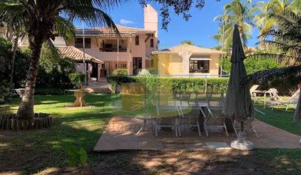 UM SITIO EM ALAMEDA FECHADA DENTRO VILAS DO ATLÂNTICO, COM 1.570,00 M² DE ÁREA TOTAL!!