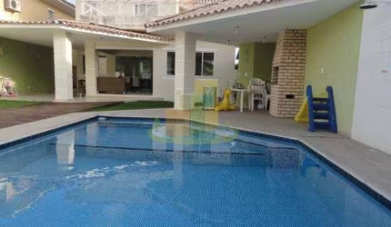 MARAVILHOSA 4 SUÍTES EM CONDOMÍNIO.