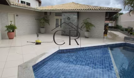 Excelente casa em alameda fechada no coração de Vilas do Atlântico!