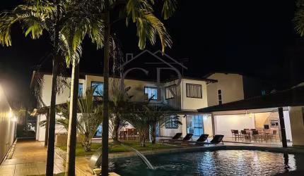 Maravilhosa casa no condomínio Busca Ville, em Busca Vida, porteira fechada!