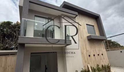 Excelente casa duplex em Ipitanga, condomínio fechado!!
