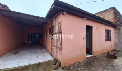 Casa  3 dormitórios