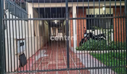 Casa 2 dormitórios + Casa 3 dormitórios ( 2 casas no terreno)