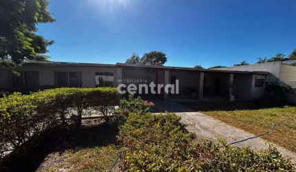 Casa 2 dormitórios na AABB