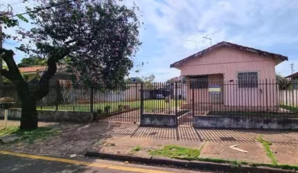 TERRENO À VENDA