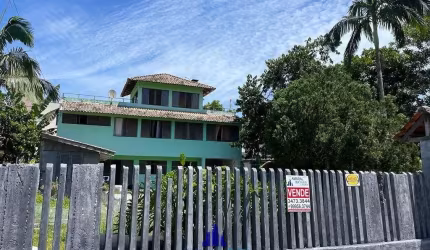 REF: V214 LINDO  TRIPLEX NO CENTRO DE MATINHOS