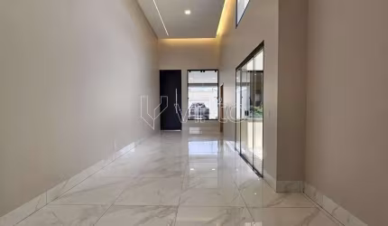 Casa em condomínio fechado com 3 quartos à venda na 9 E, 1, Garavelo Residencial Park, Aparecida de Goiânia por R$ 800.000