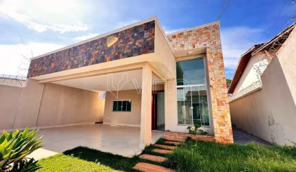 Casa com 3 quartos à venda na Rua Boulevard Amendoeiras, 344, Setor Faiçalville, Goiânia por R$ 990.000