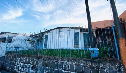Casa no maior bairro de Santa Maria