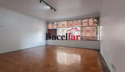 Apartamento com 3 quartos à venda na Rua Figueiredo Magalhães, Copacabana, Rio de Janeiro, 150 m2 por R$ 2.095.000