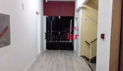 Sala comercial para alugar na Rua Sete de Setembro, Centro, Rio de Janeiro, 200 m2 por R$ 4.000