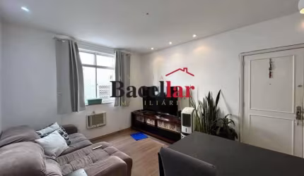 Apartamento com 3 quartos à venda na Rua Maestro Francisco Braga, Copacabana, Rio de Janeiro, 81 m2 por R$ 790.000