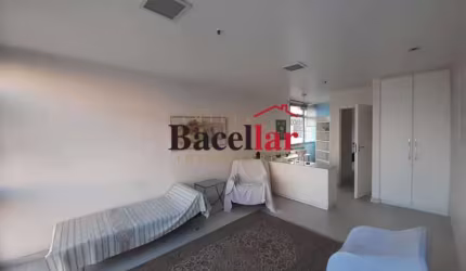 Sala comercial à venda na Rua Santa Clara, Copacabana, Rio de Janeiro, 40 m2 por R$ 440.000