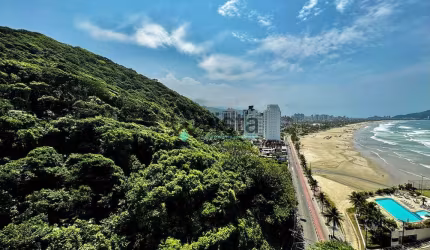 Apartamento à Venda na Pitangueiras no Guarujá | Qvista inteligência imobiliária