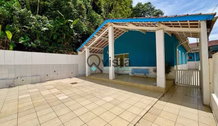 Casa à venda 3 quartos 1 suite , Guaiúba, Guarujá, SP