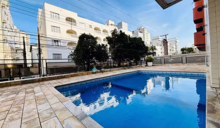 Apartamento à venda nas Astúrias no Guarujá, SP | QVista Inteligência Imobiliária Guarujá