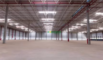 Galpão para alugar, 3885 m² por R$ 101.943,00/mês - Vila Galvão - Caçapava/SP