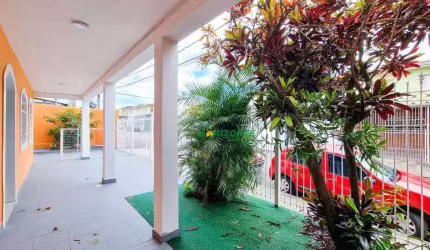Casa com 2 dormitórios à venda, 145 m² por R$ 469.000,00 - Monte Castelo - São José dos Campos/SP