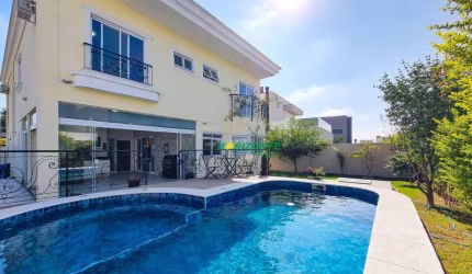 casa a venda em condomínio alto padrão 4 suites escritorio