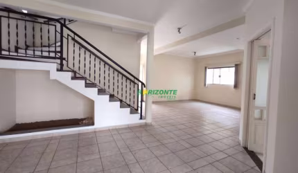 Casa, 220 m² - venda por R$ 1.800.000,00 ou aluguel por R$ 8.650,00 - Urbanova - São José dos Campos/SP