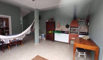 Casa à venda, 230 m² por R$ 2.000.000,00 - Urbanova - São José dos Campos/SP