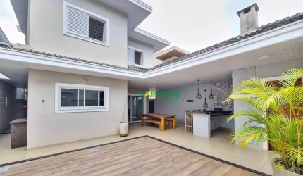 Casa com 4 dormitórios à venda no Urbanova - São José dos Campos/SP