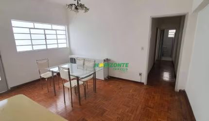 Casa com 2 dormitórios à venda, 284 m² - Jardim Bela Vista - São José dos Campos/SP