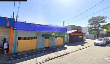 Casa com 1 dormitório à venda, 219 m² na Vila Industrial - São José dos Campos/SP