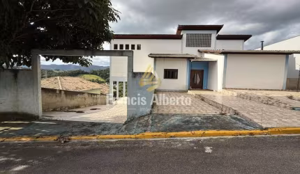 Casa Alto Padrão 3 Suítes condominio fechado Recanto das águas em Extrema MG